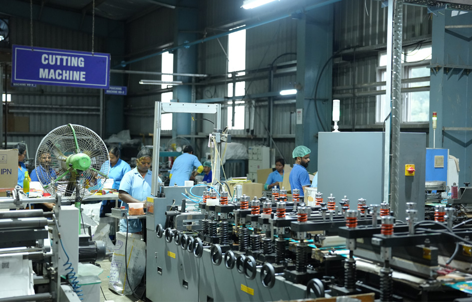 food packaging pouch manufacturer